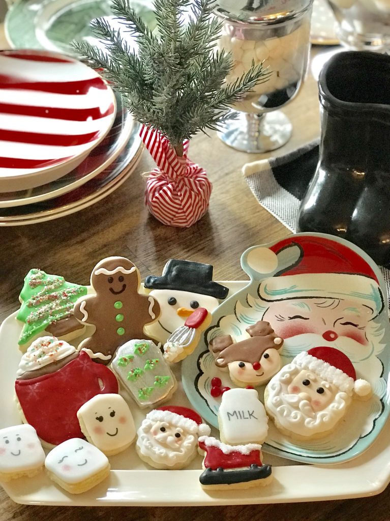 holiday decorated cookies