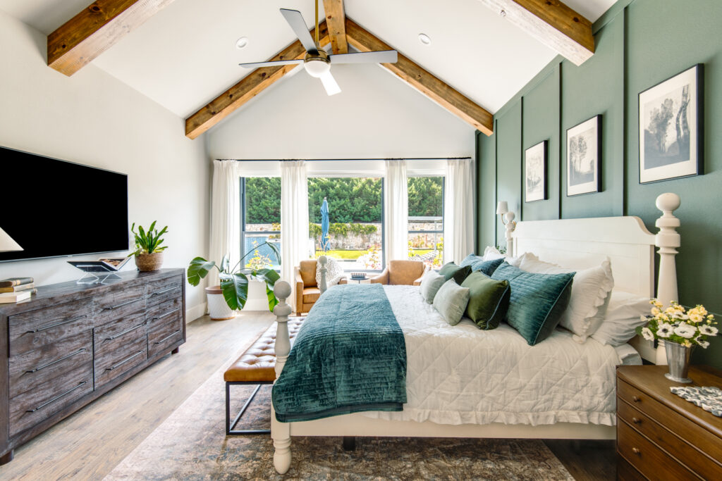 vaulted-bedroom-ceiling-exposed-wood-beams.jpg